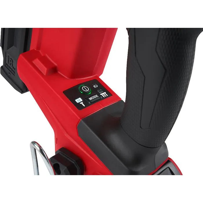 Milwaukee M18 FN18GS-202X - Nailer